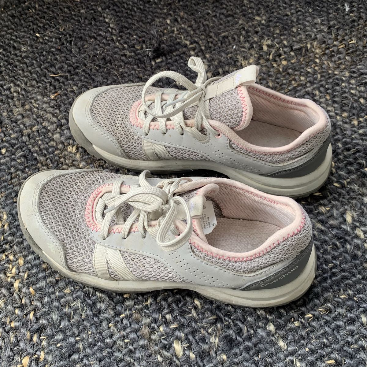 Decathlon Scarpe da donna: Quechua 37 – Usato da Promasens venduto da mazzz