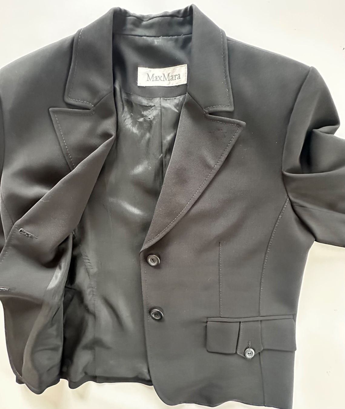 Max Mara Giacche: Max Mara Blazer Damen 42/44 – Usato da Liestal venduto da Ballybs 4