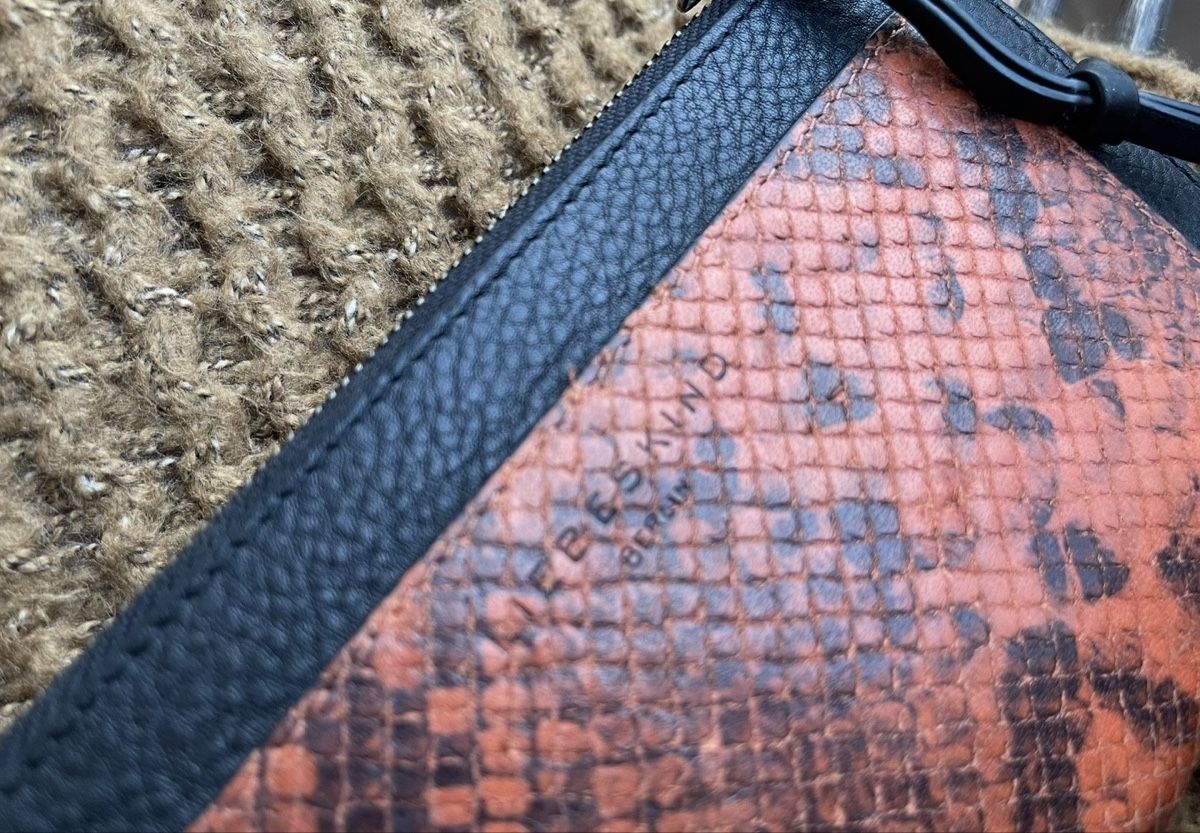 Portamonete: Liebeskind Berlin Orange Snakeskin Wallet – Nuovo (secondo la descrizione) da Steinhausen venduto da mar_8y57 6