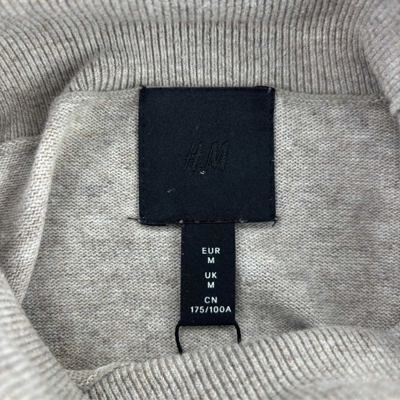 H&M Maglioni & Felpe: H&M Pullover Grösse M MYSECONDHAND – Usato da Bülach venduto da secondo. 3