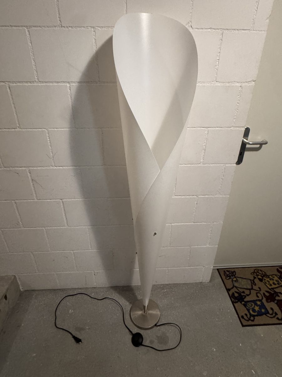 Lampade: Stehlampe – Usato da Villmergen venduto da van_xv9t 2