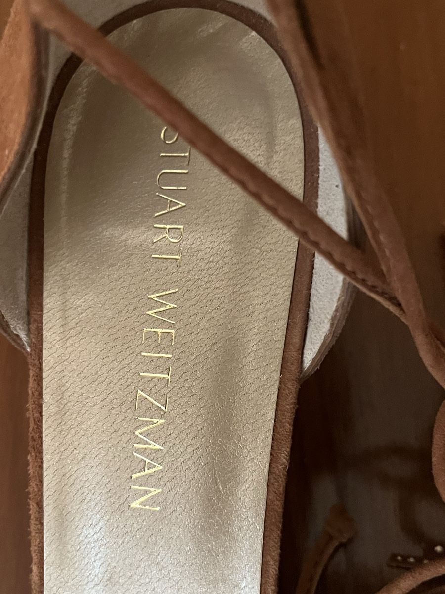 Stuart Weitzman Scarpe da donna: Stuart Weitzman Schnürsandalen, Gr. 40, Cognac, Fransen – Usato da Zürich venduto da 4samsala 2