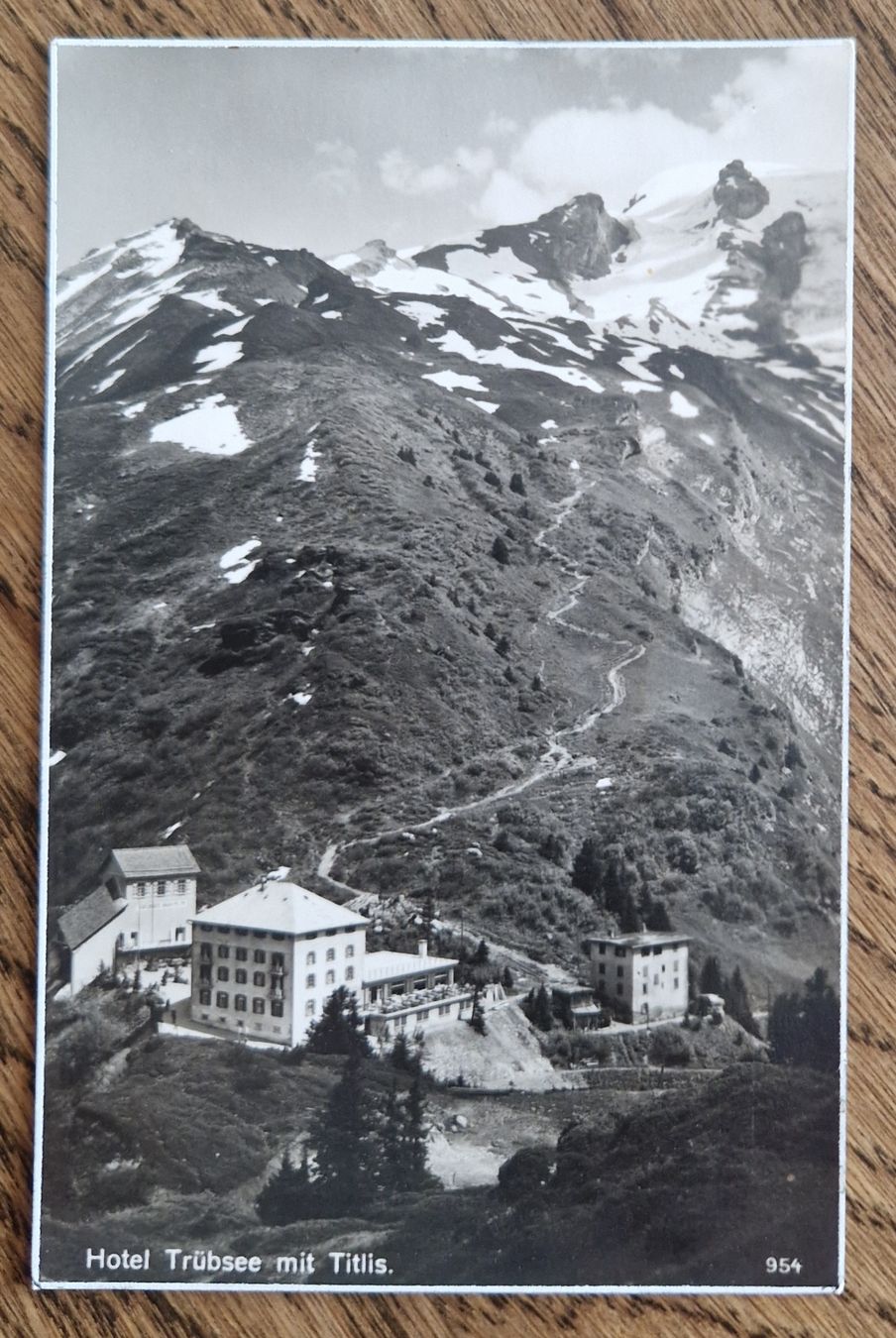 Cartes postales: Hotel Trübsee mit Titlis, Elite-Bromsilber – D'occasion à Ebikon par Donar50
