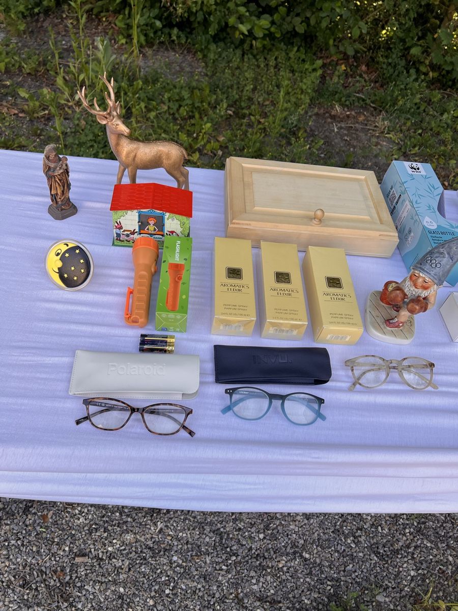 Tutte le decorazioni: Verschiedene Flohmarktartikel (1) – Usato da Glattfelden venduto da maa_qcj8 1