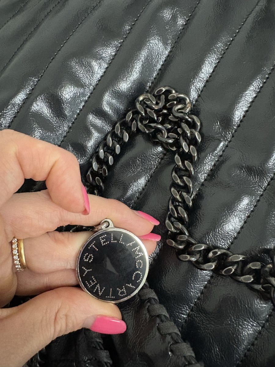Stella McCartney Borse da donna: Stella McCartney Falabella Handtasche Schwarz gesteppt – Nuovo (secondo la descrizione) da Regensdorf venduto da secondchancefashion 5
