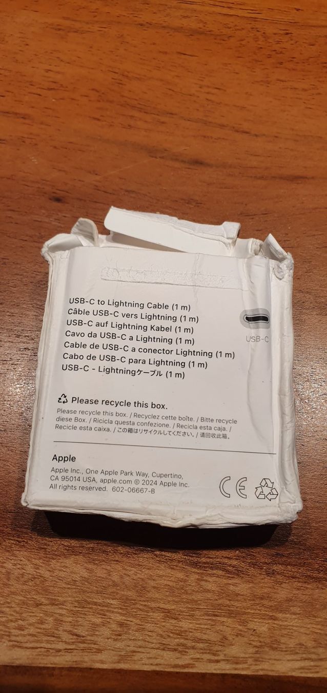 Apple Cavi: Apple Ladekabel original 100 cm. – Usato da Zürich venduto da Leica.C89 3