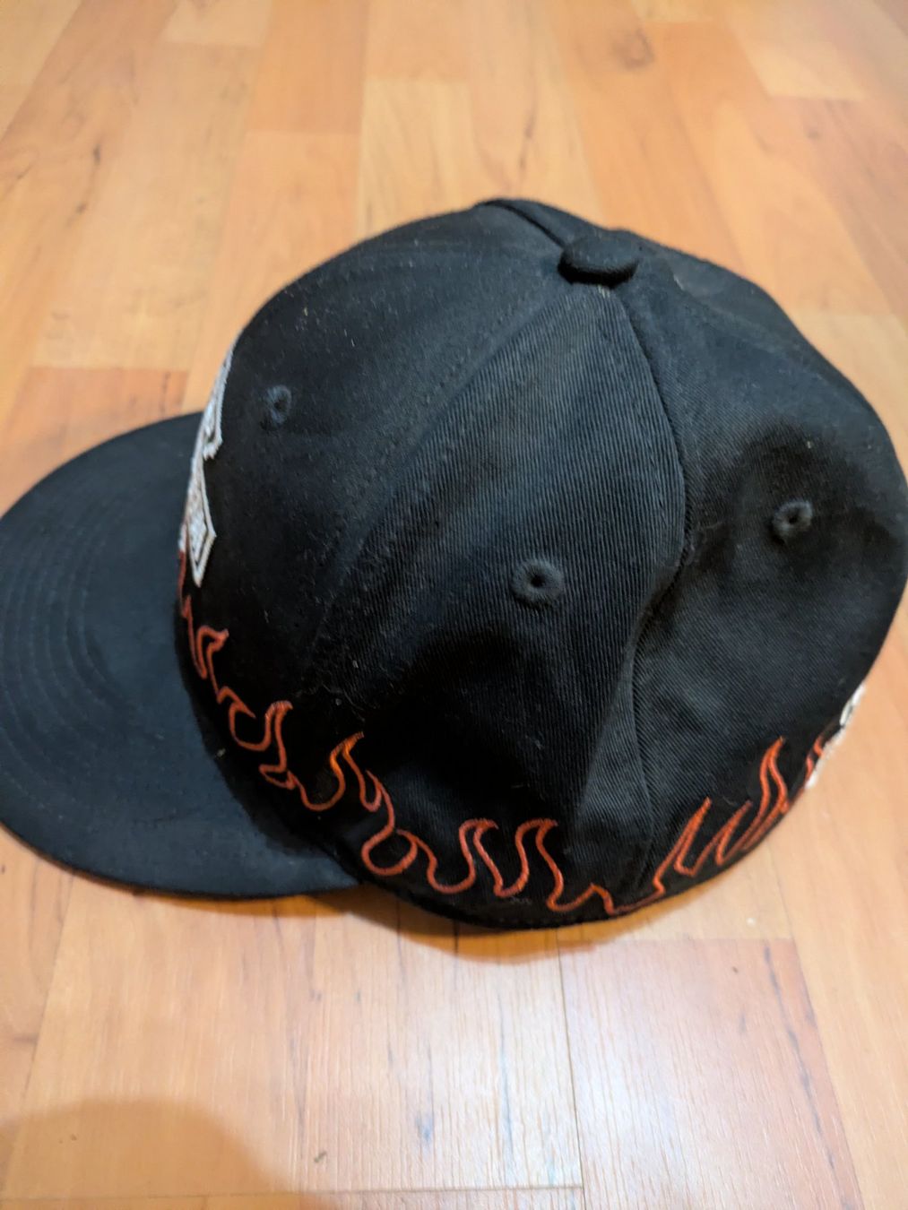 Altro in  Abbigliamento & Accessori: Harley-Davidson Buch + Flames Fitted Hat - Black Beauty – Nuovo (secondo la descrizione) da Villmergen venduto da Markus-von-Gaehwil 6