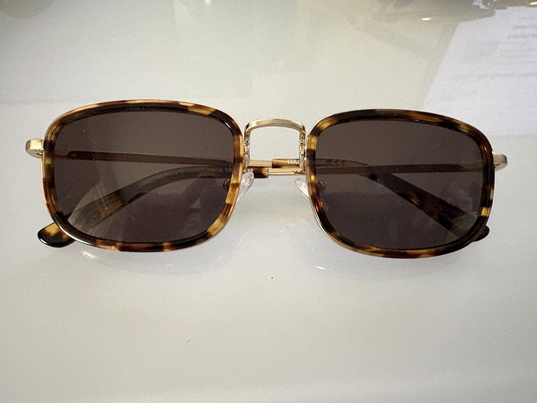 Occhiali & Lenti: Damensonnenbrille – Usato da Glattbrugg venduto da Ariel012 1