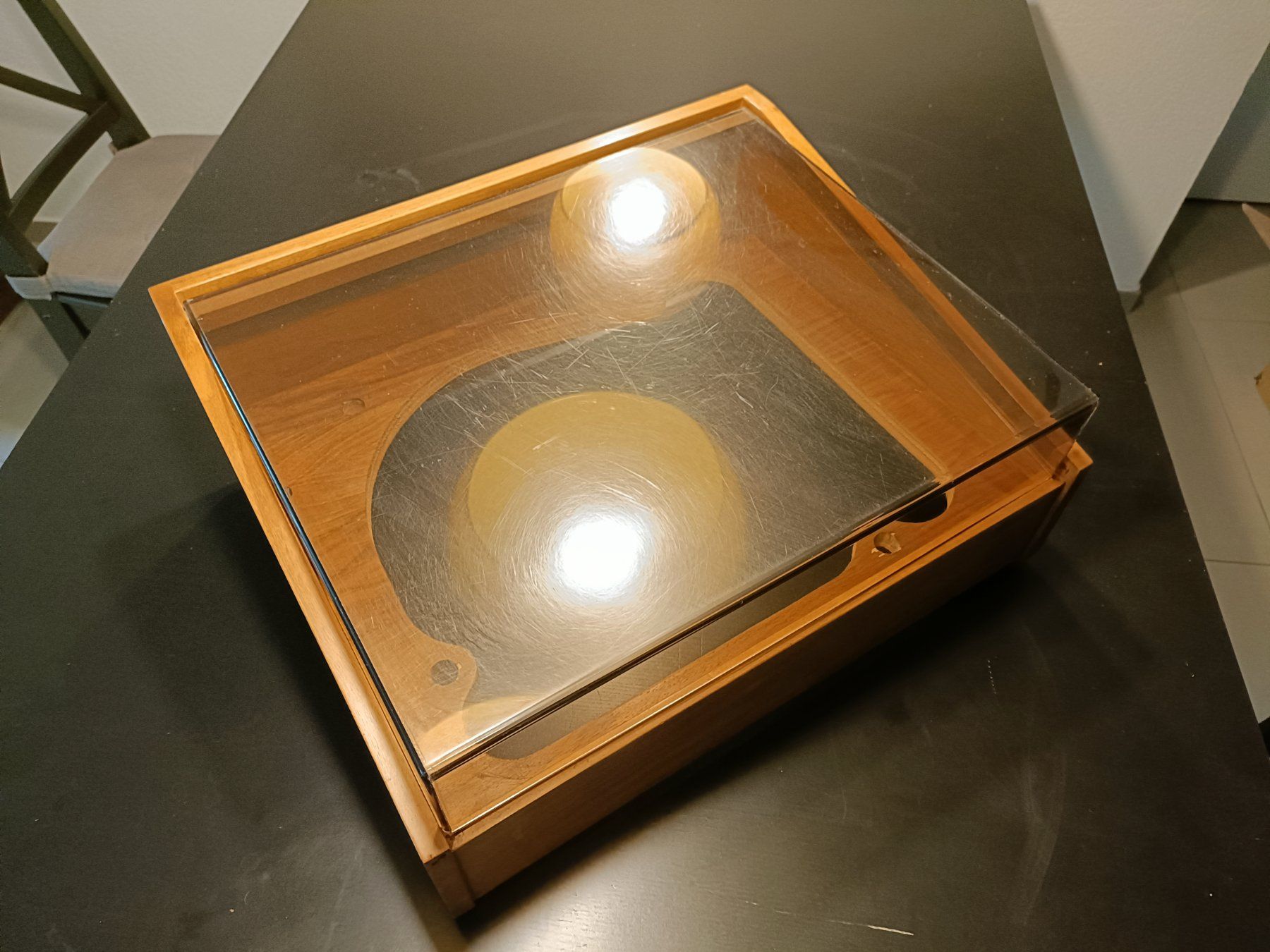 Thorens Giradischi: Socle en bois pour Thorens TD 124 – Usato da Pampigny venduto da edyschi 5