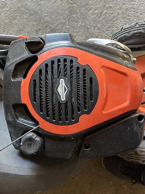 Husqvarna Tagliaerba: Husqvarna Rasenmäher – Usato da Kirchdorf BE venduto da burrimarkus86 3