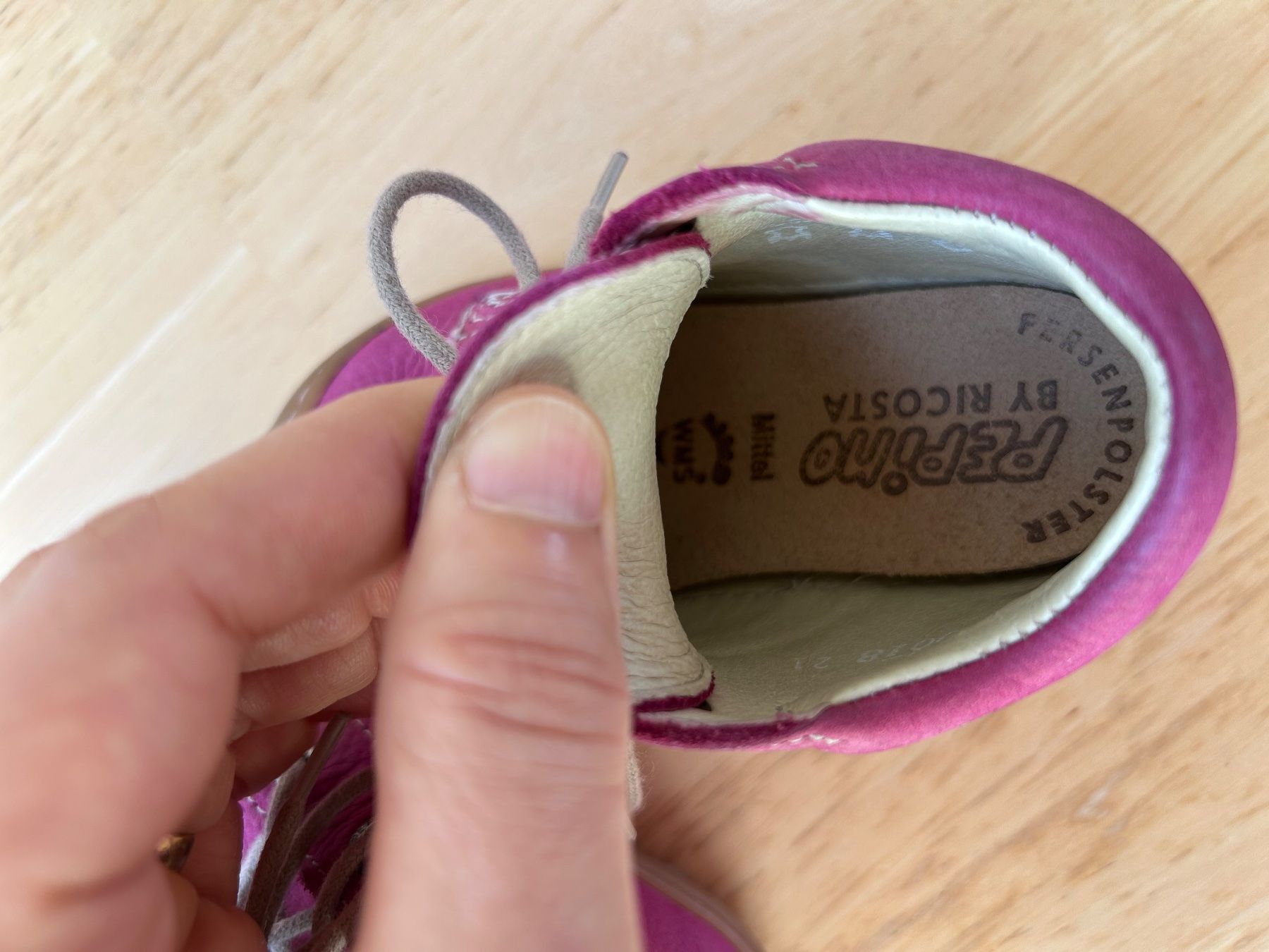 Scarpe per ragazzi: Schuhe Gr. 21 – Usato da Winterthur venduto da ela_qbz6 5