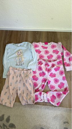 Girls' pyjama bundle: Barbie & Frozen, size 110-116cm