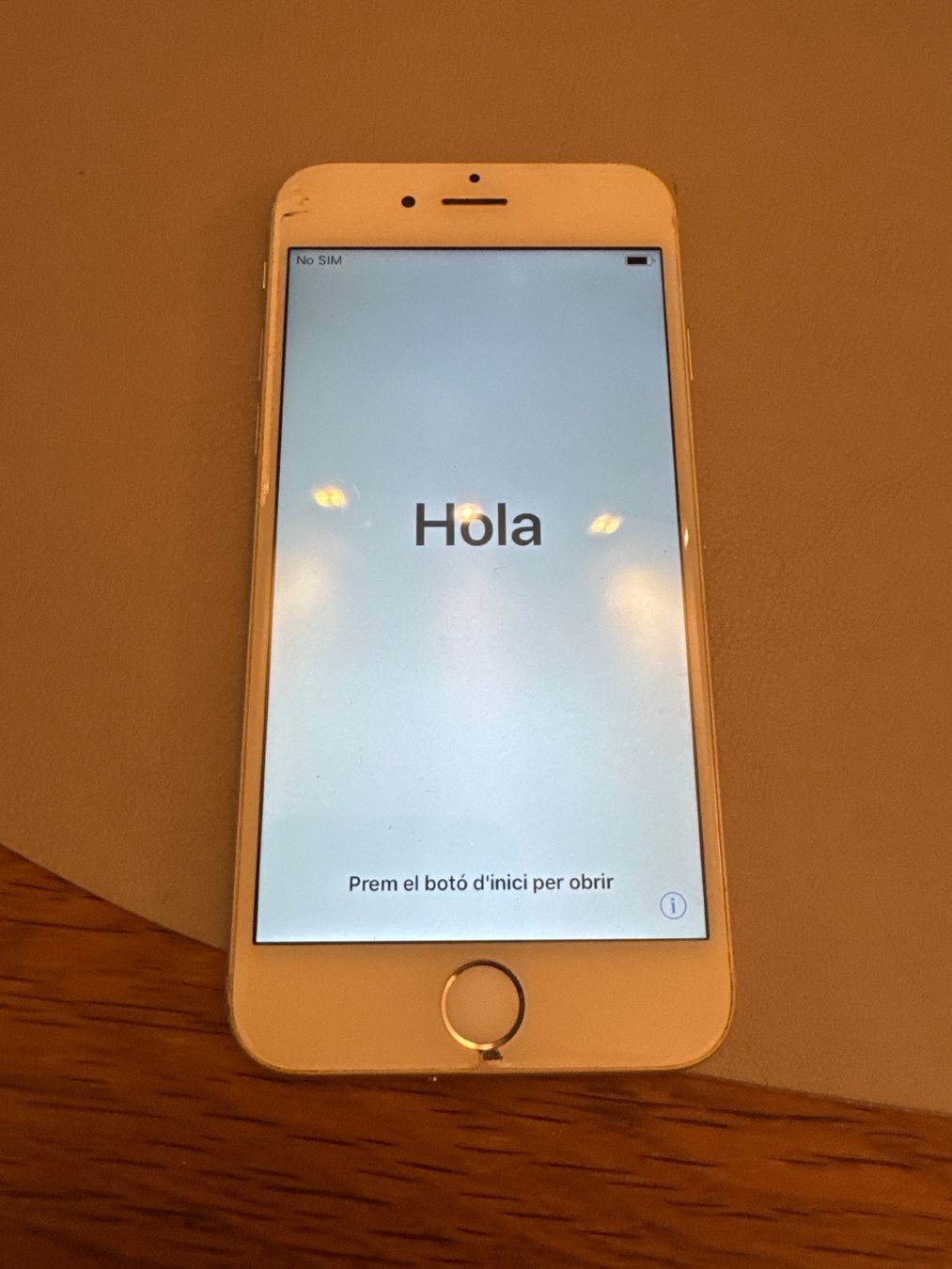 Apple Telefoni cellulari / Smartphones: iPhone 6 – Difettoso da Adliswil venduto da Busys