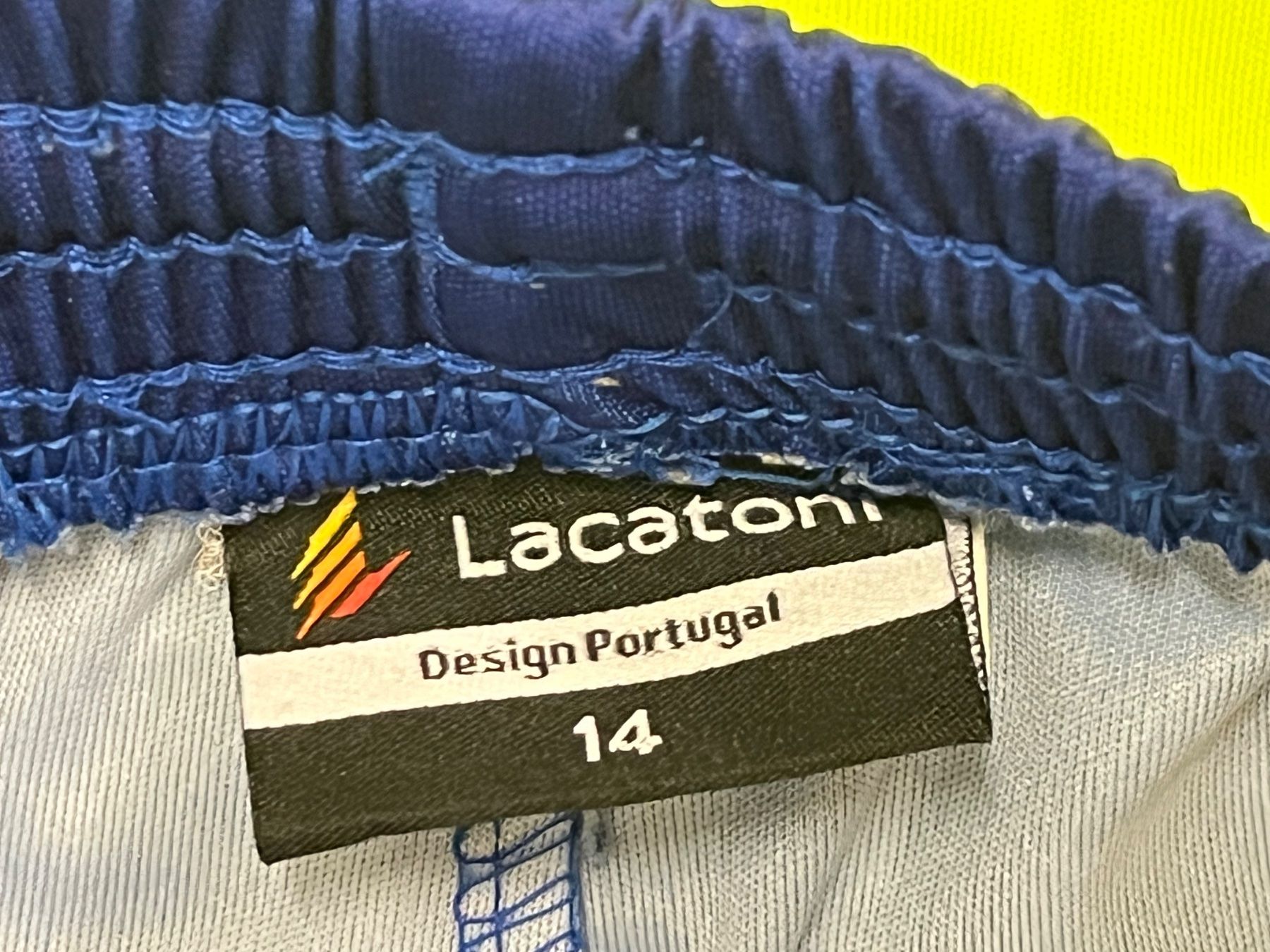 Trainer, Turnhosen & -trikots: GD Chaves Trikot & Shorts – Gebraucht aus Zürich von Ane-g 1