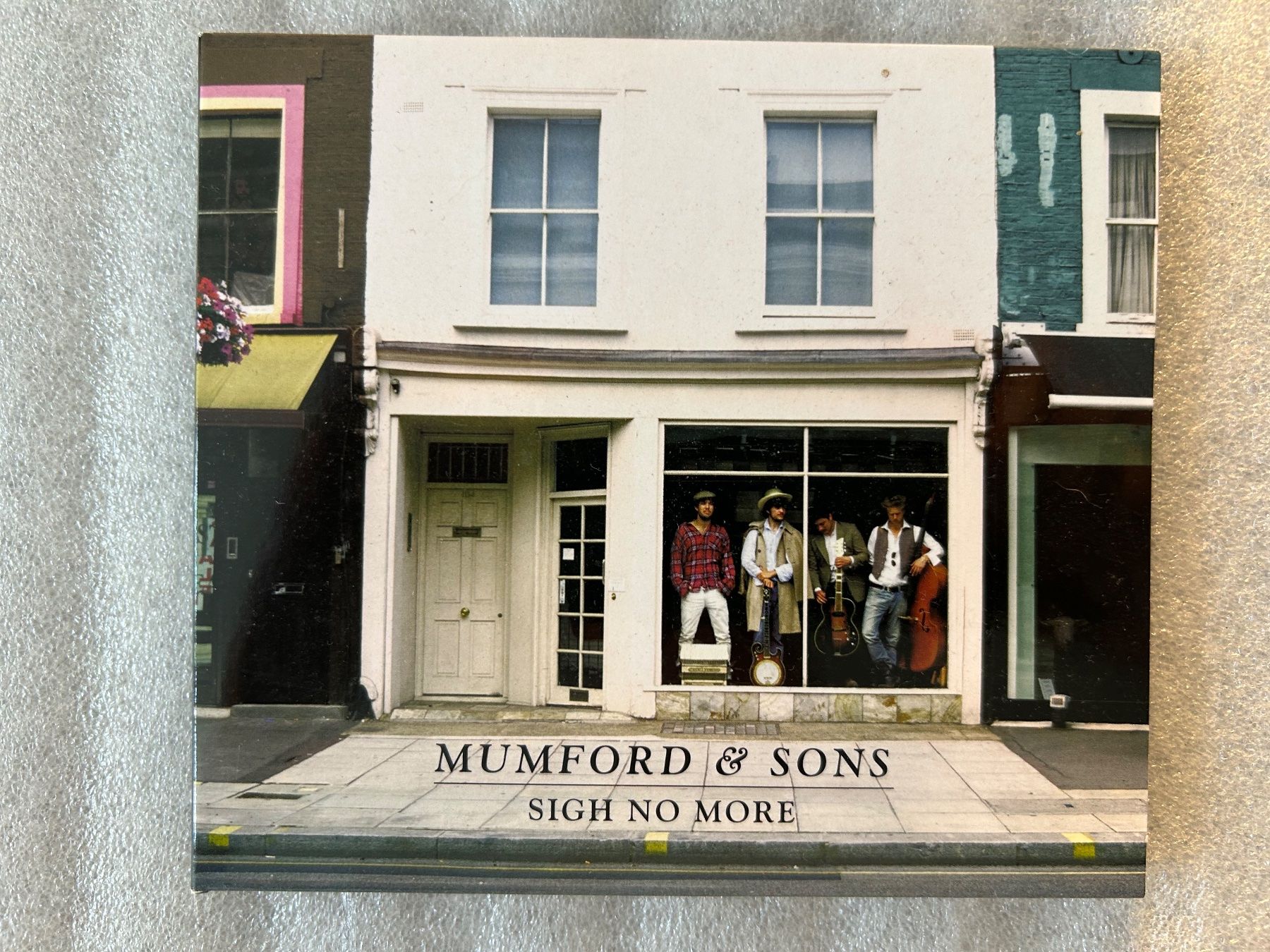 CD: Mumford & Sons - Sigh No More - CD – Usato da La Chaux-de-Fonds venduto da jacq_LaTsch0