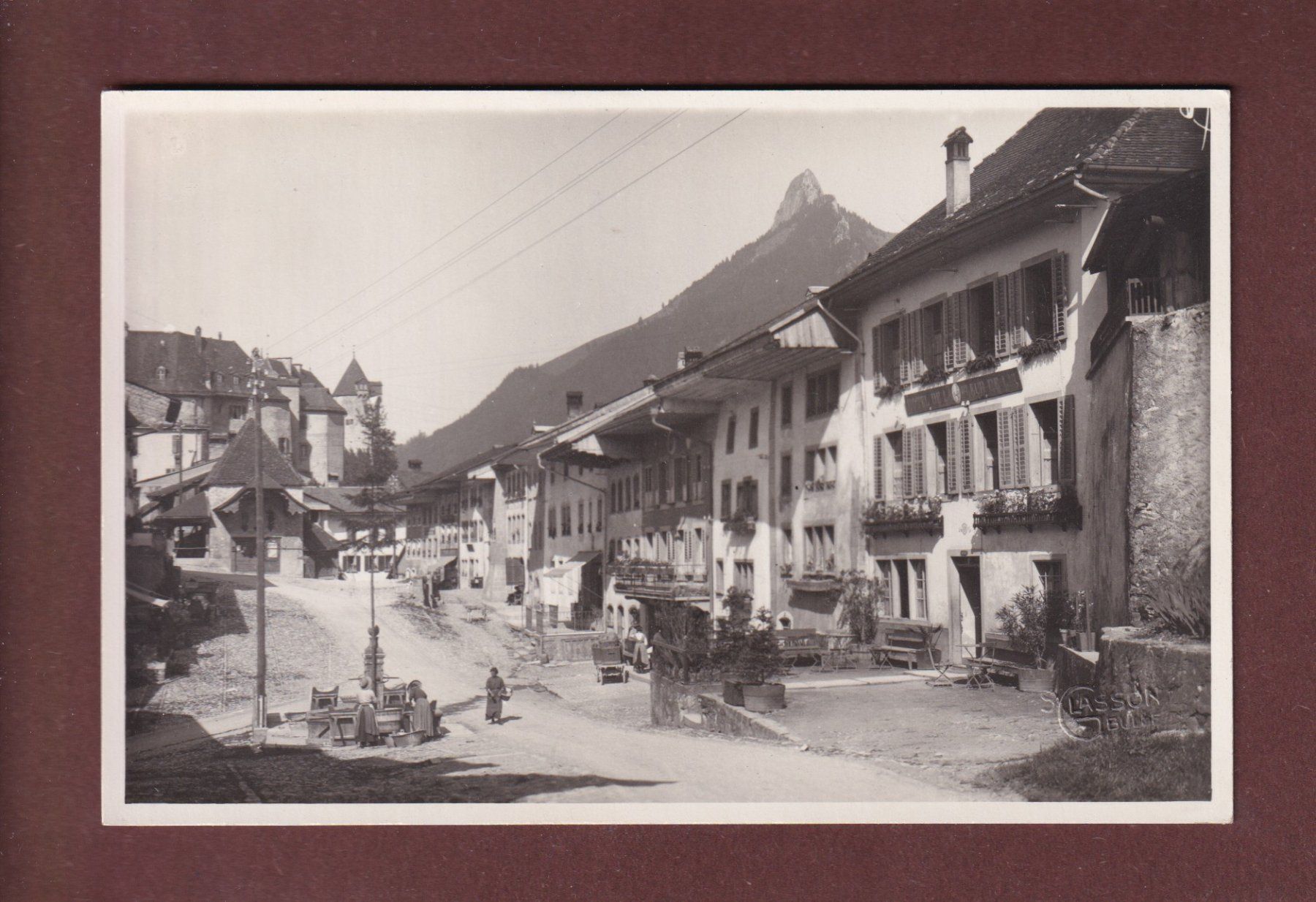 Cartoline postali: GRUYERES - Dent de Broc – Usato da Pully venduto da nicecards-shop