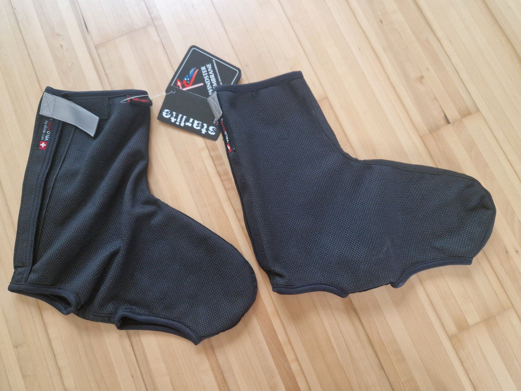 Gamaschen & Bandagen: Velo Überschuhe VELOPLUS Windblocker Grösse M – Neu (gemäss Beschreibung) aus Ennetbürgen von m_v_yy5f