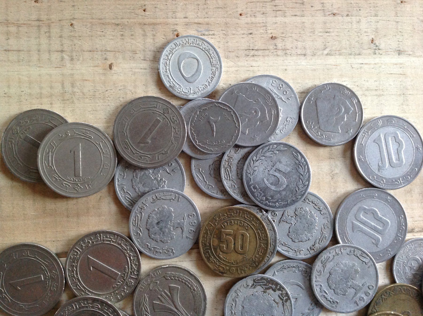 Tutti le monete: 180 grammes - diverses monnaie Algerie – Usato da Vuiteboeuf venduto da broticaire 1