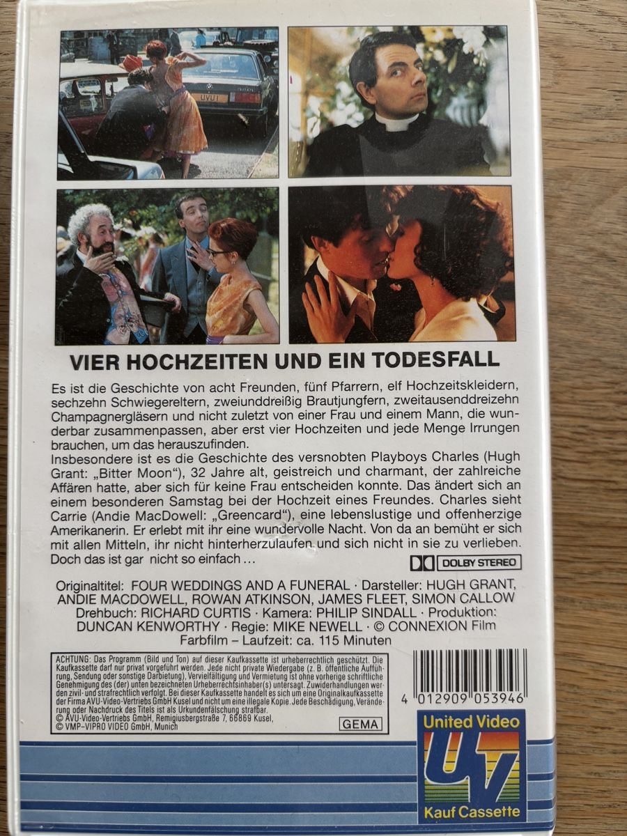 Tutti i VHS: VHS Kassette - Vier Hochzeiten und ein Todesfall – Usato da Gebenstorf venduto da pas_9p6b 1