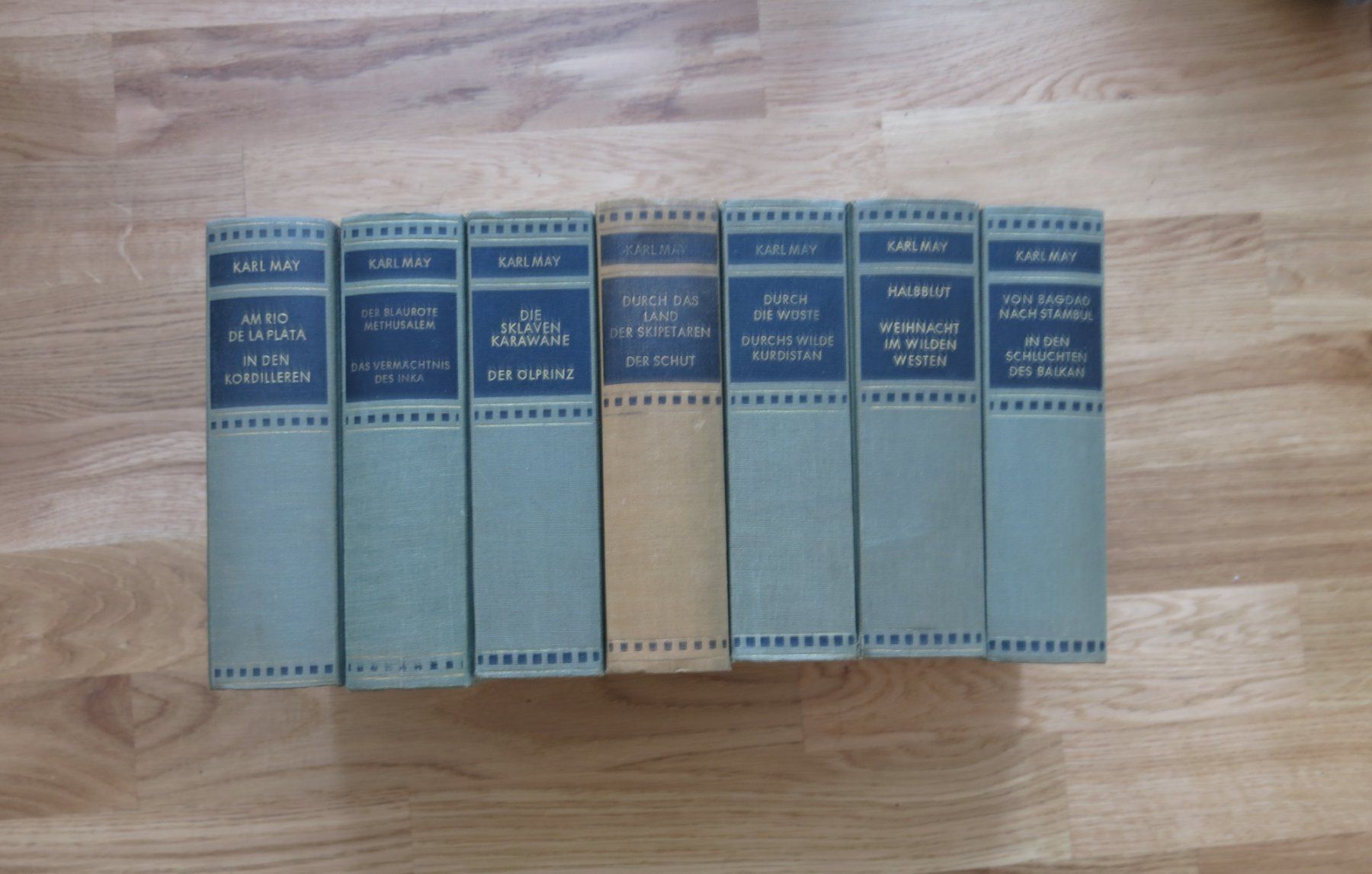 Bücher: May Karl - div. Titel  (geb) / Romane – Gebraucht aus Schaffhausen von flohmarktbuecherlaus 1