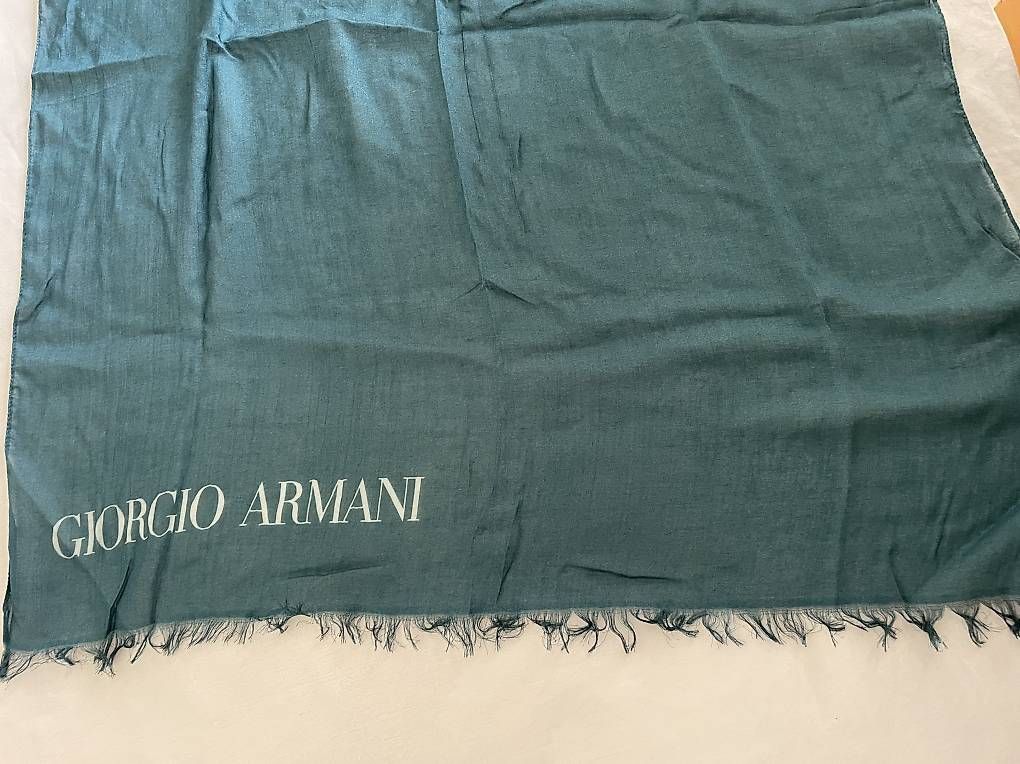 Foulards & écharpes: Giorgio Armani Logo Scarf / Stola – D'occasion à Ponte Tresa par coc_nnf5 1
