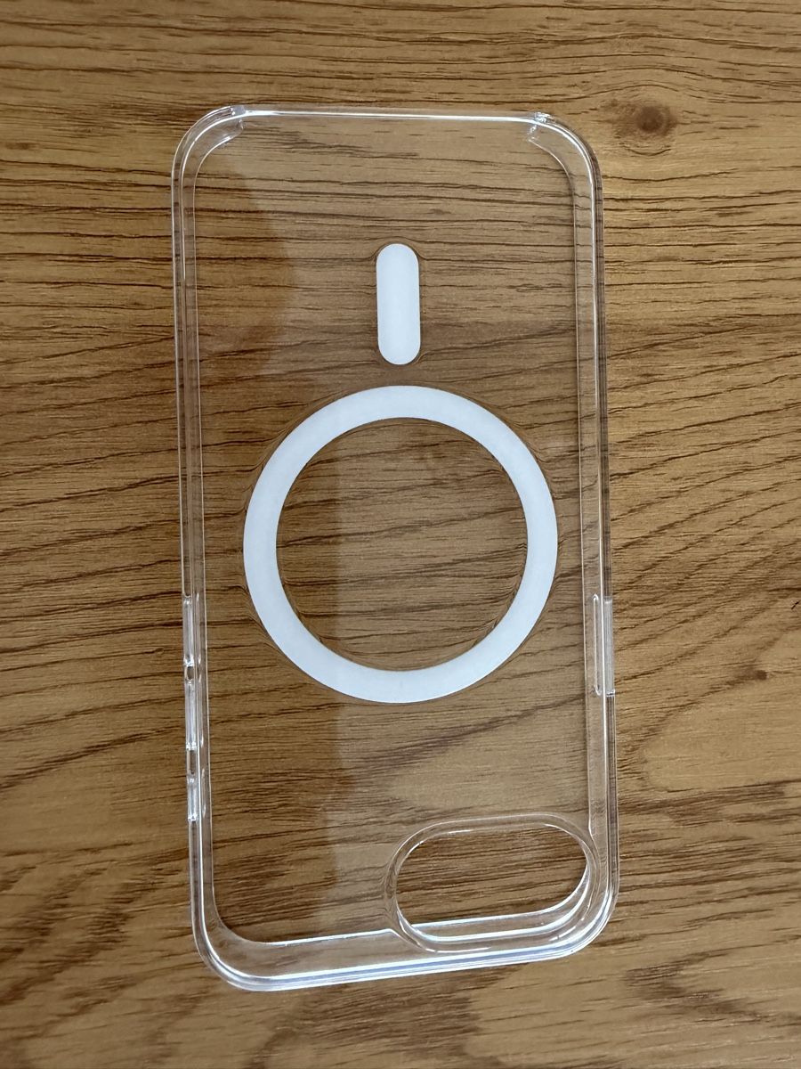 Apple Covers & Schutzfolien: 3x iPhone 17e Case – Gebraucht aus Thun von cmfr84 3