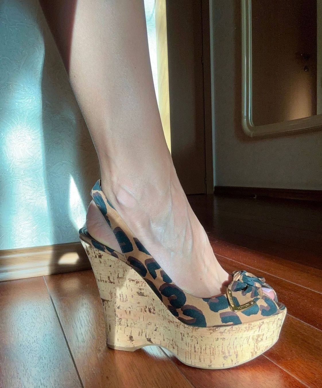 Louis Vuitton Damenschuhe: Louis Vuitton sandalen, Plateauschuhe original – Gebraucht aus Zell LU von AliAli24 5