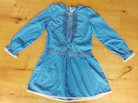 Kleid Esprit Gr. 128 cm