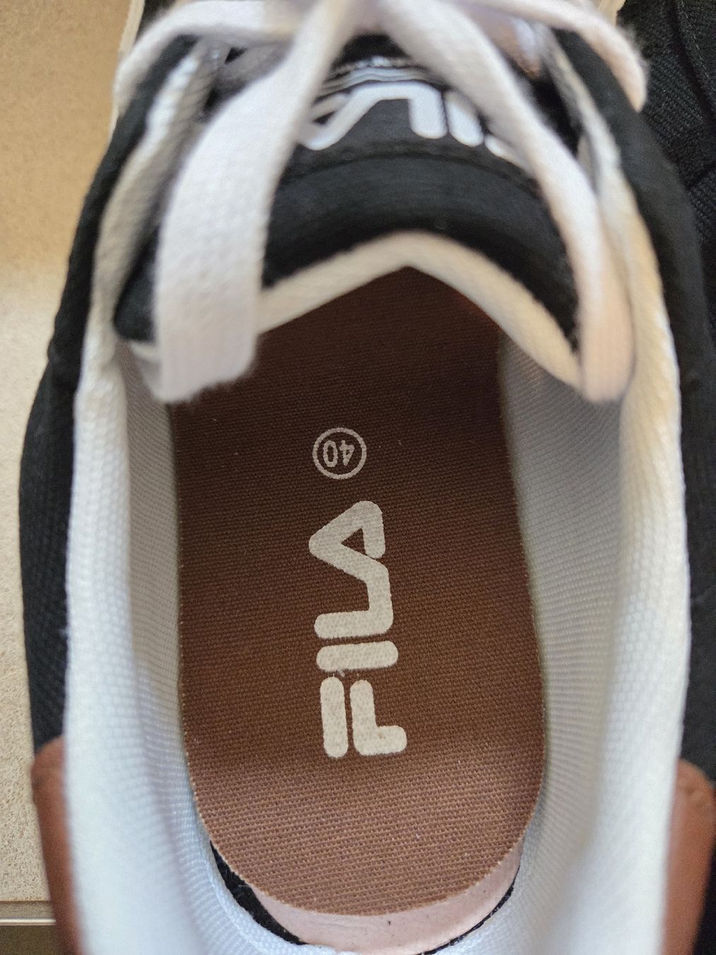 Fila Scarpe per ragazzi: Fila Sneaker Gr. 40 - ungetragen – Nuovo (secondo la descrizione) da Schlierbach venduto da smeralda1313 3