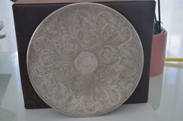 Pfannenuntersetzter aus Silber