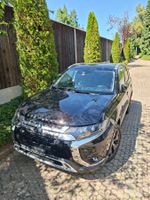 Mitsubishi Outlander Diamond Benzin/Leder/Allrad/ab MFK