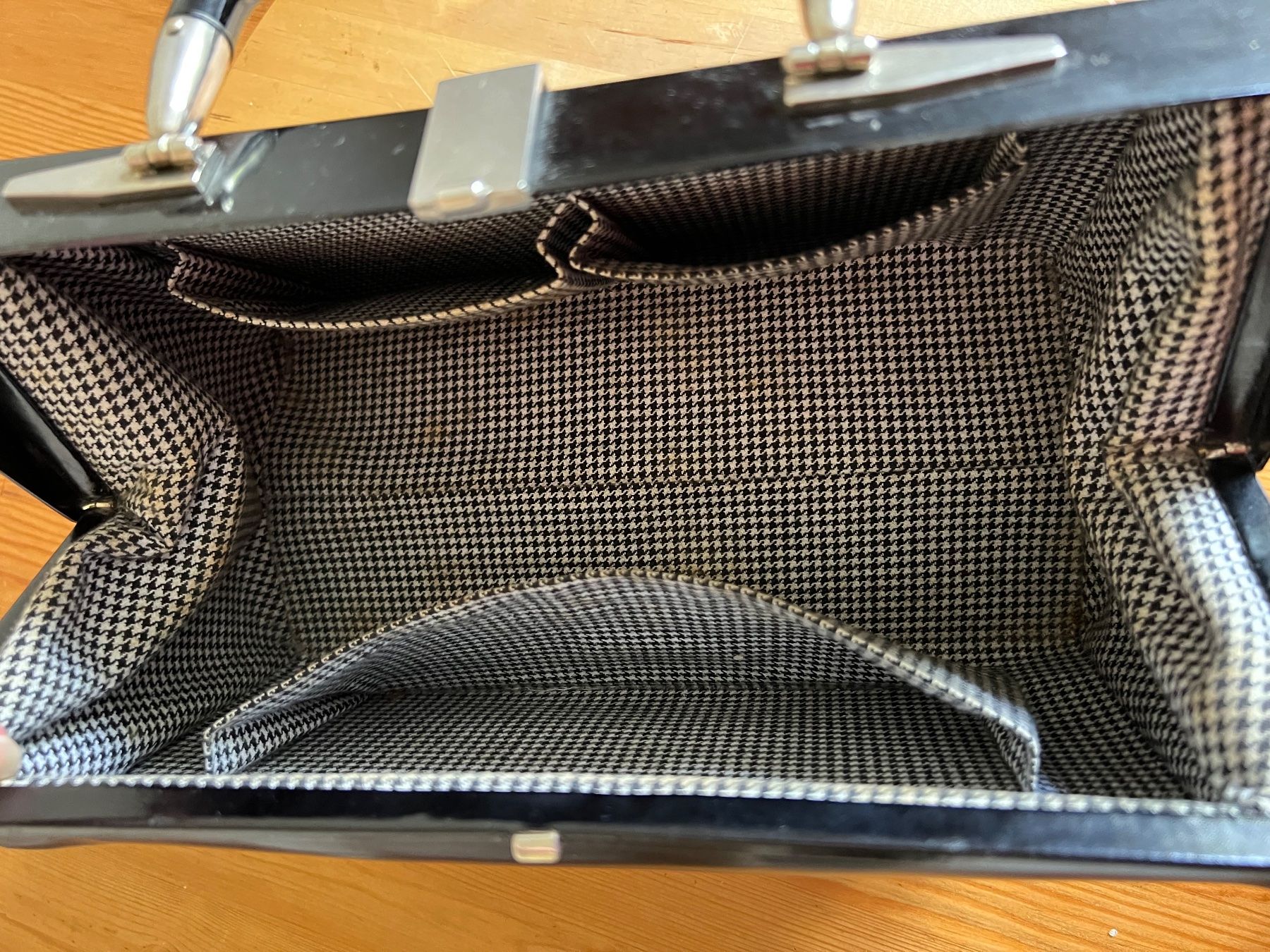 Borse da donna: VINTAGE HAND BAG – Usato da Schaffhausen venduto da susiquatro01 4