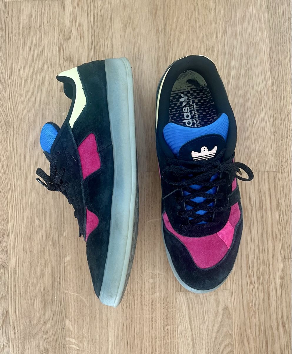 Adidas Scarpe da uomo: Adidas Sneaker / Gr. 41 1/3 – Usato da Basel venduto da Samo_Li