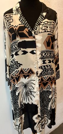 Sani Blu, Longbluse, Grösse 34, neu mit Etikette