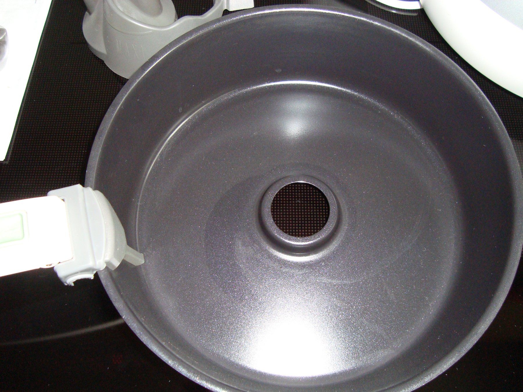 Tefal Elettrodomestici da cucina: Tefal Actifry Heissluft Fritteuse – Usato da Ehrendingen venduto da Sevilla8 2