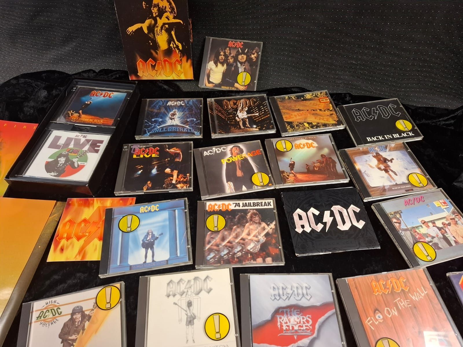 CD: AC/DC CD Sammlung - Back in Black, Highway etc. – Usato da Mümliswil venduto da Mizzi77 5