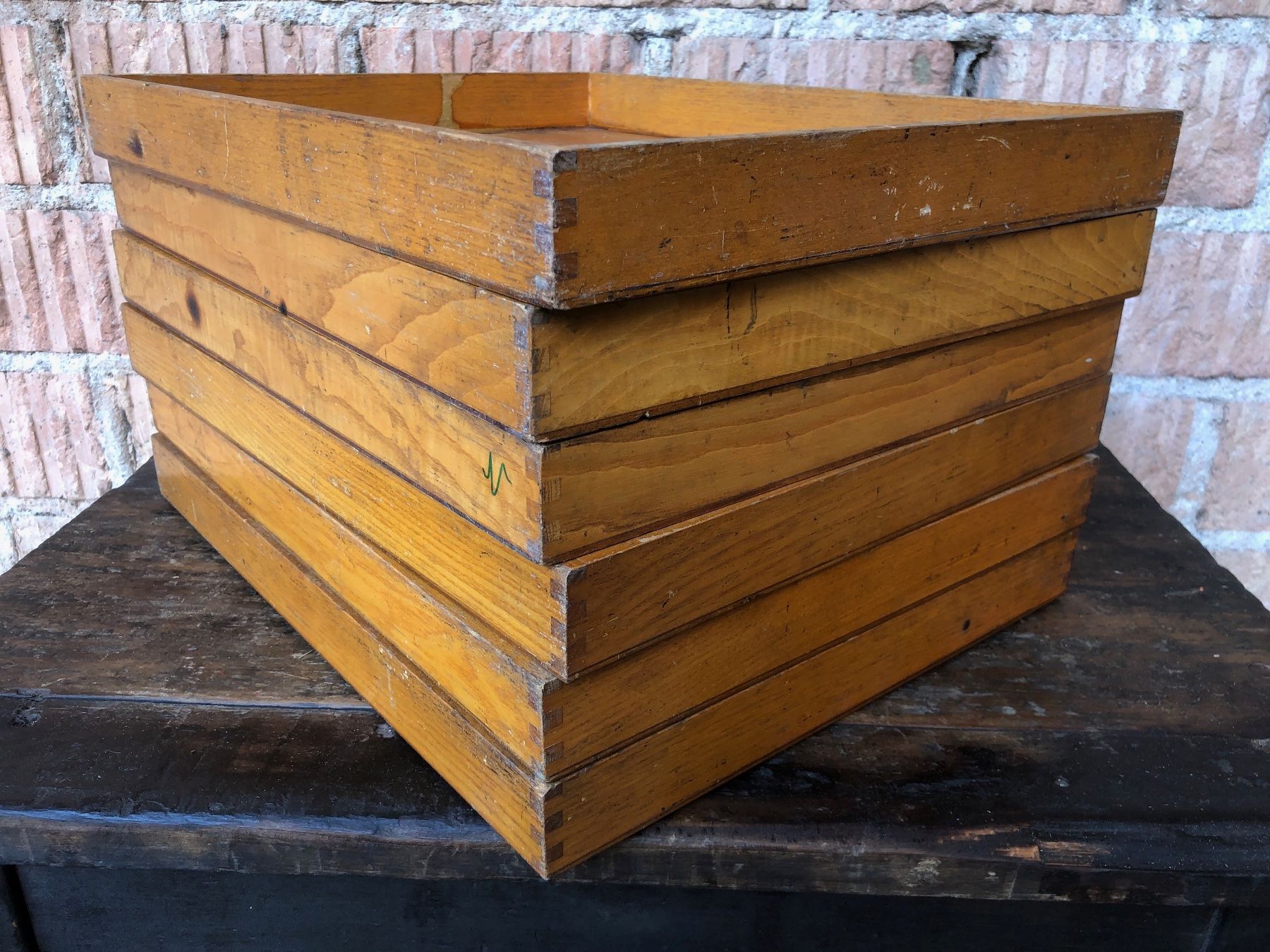 Articoli in legno: Tablet, Box, Serviertablett antik, Industrial Design Tolle, – Usato da Laufenburg venduto da industrial-silence 6
