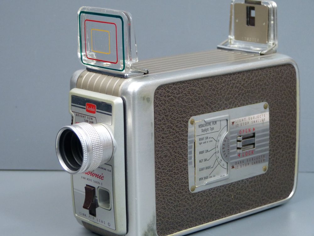 Kodak Brownie 8mm Movie Camera II aus dem 1960 Kaufen auf Ricardo