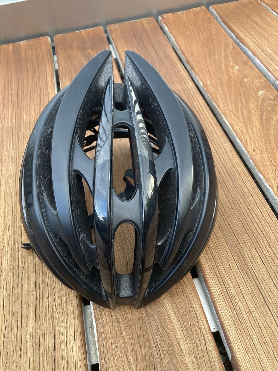 Giro Caschi: Velohelm Giro – Usato da Zug venduto da Roelfli1