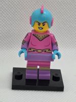 LEGO col439 Retro Space Heroine, Series 26