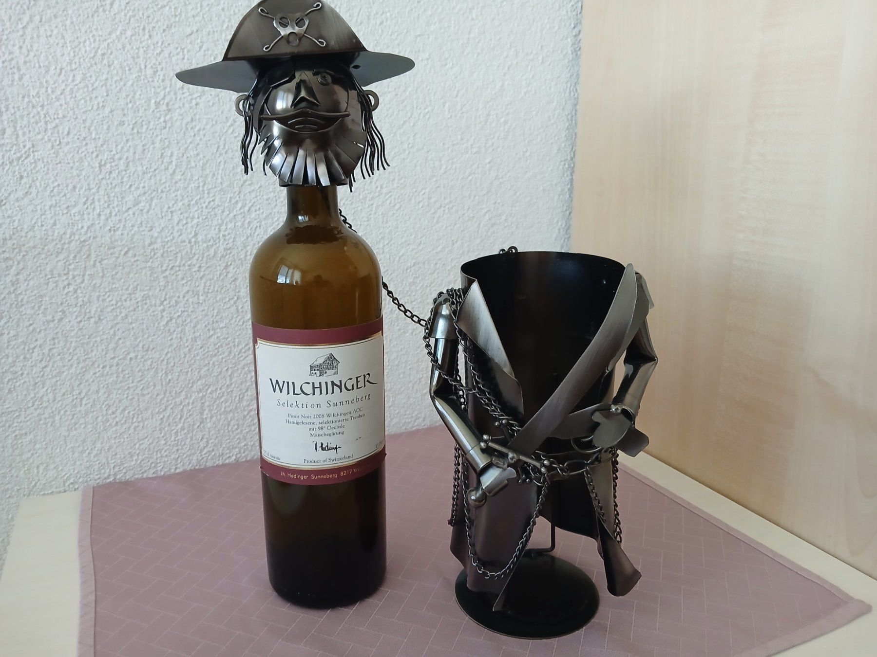 Weingestelle & -ständer: Weinflaschenhalter Pirat – Gebraucht aus Greifensee von wil_6qmz