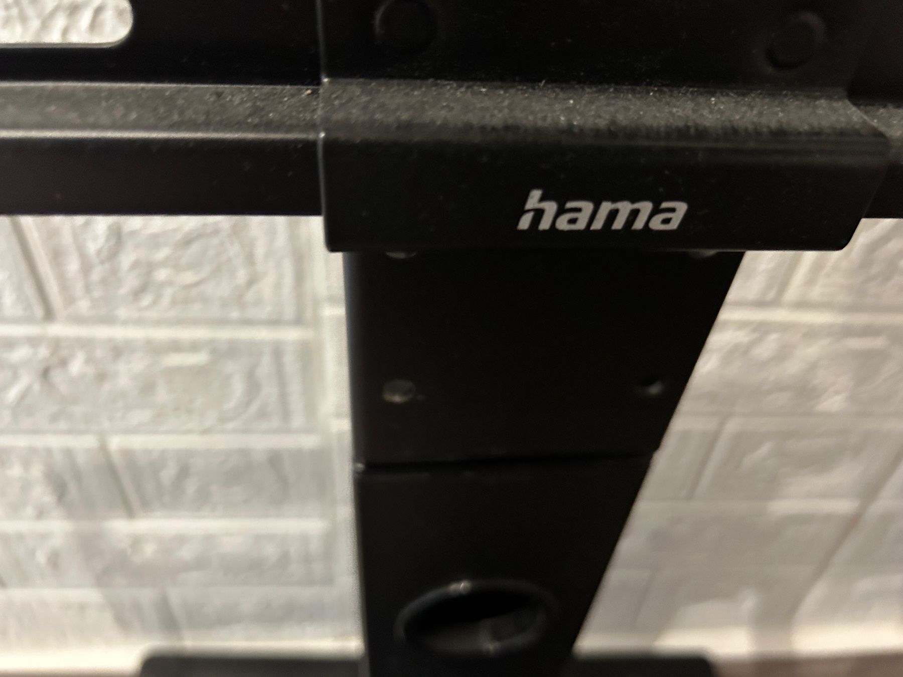 Hama Staffa per monitor: TV Halter HAMA Wall Bracket mit stabilem Fuss – Usato da Obergösgen venduto da Andre118 1