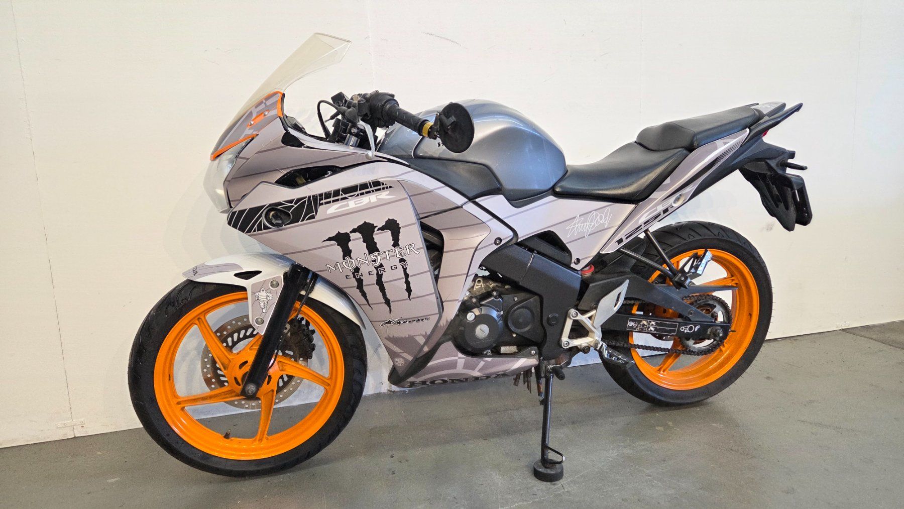 Honda Strada: Honda CBR 125 R – Usato da Tägerschen venduto da Moto-Welt 3