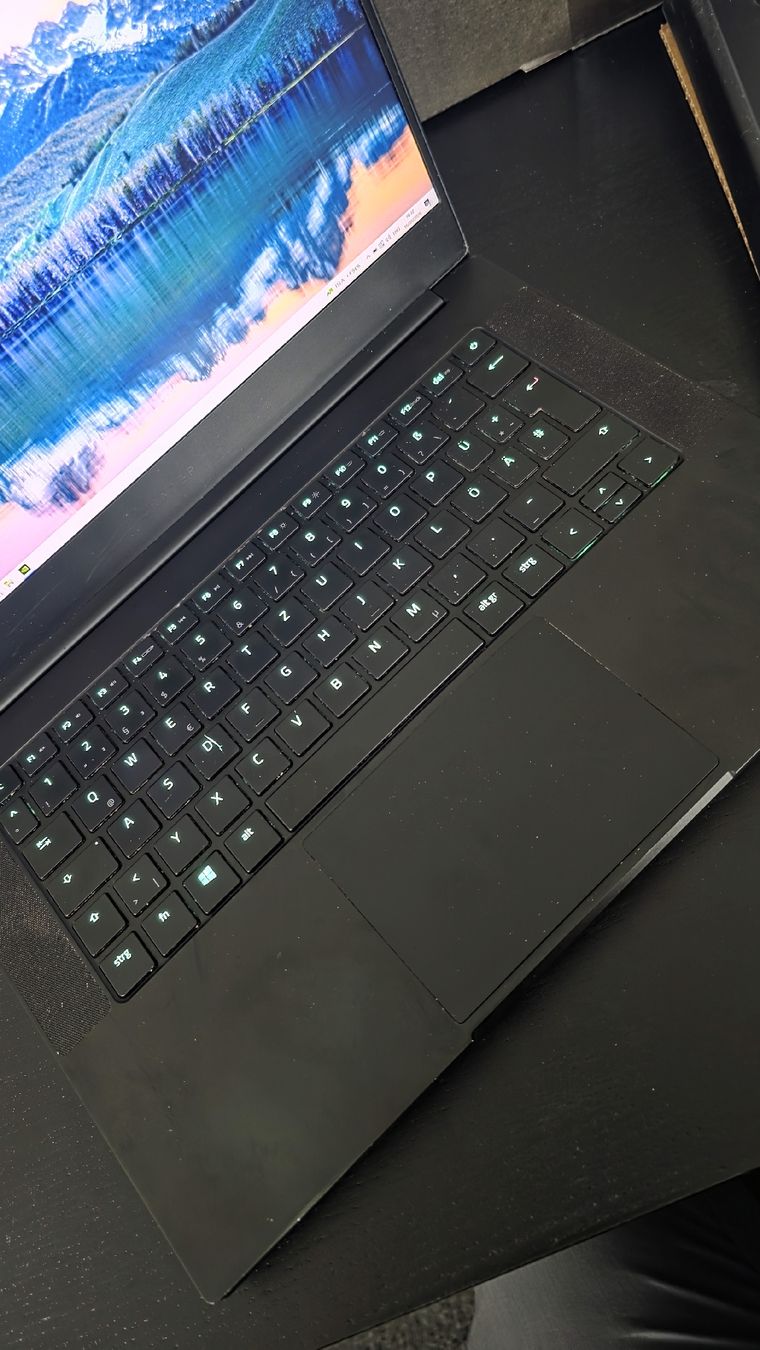 Razer Portables: Razer Blade 14 – D'occasion à Laax GR par chr_6q5z 7