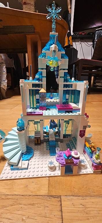 Spielzeuge: Lego 43172-Elsas magischer Eispalast – Gebraucht aus Oberbalm von Drake60 3