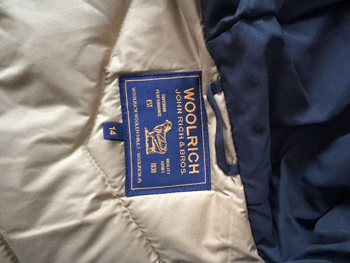 Woolrich Vestes: Woolrich Winterparka – D'occasion à Allschwil par fla_fla98 2