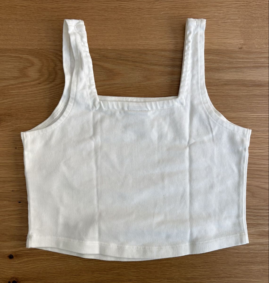 Nike Tops: Top Nike blanc – Gebraucht aus Martigny von jcj_j2fb 1