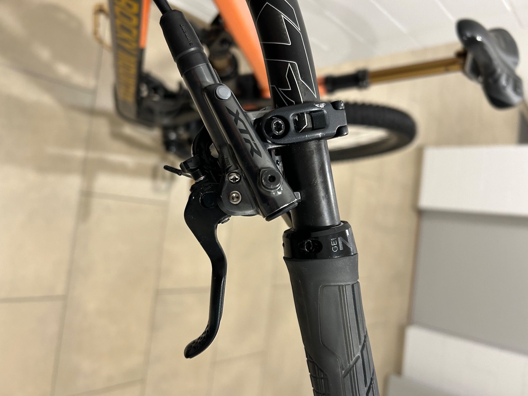Rocky Mountain Bicycles Biciclette: Rocky Mountain alttiude C90 Edition – Usato da Koppigen venduto da th-wthrich 2