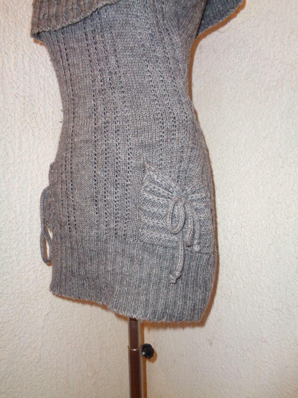 Kleider: Robe en tricot grise, S – Gebraucht aus La Chaux-de-Fonds von Shana_aaa 1