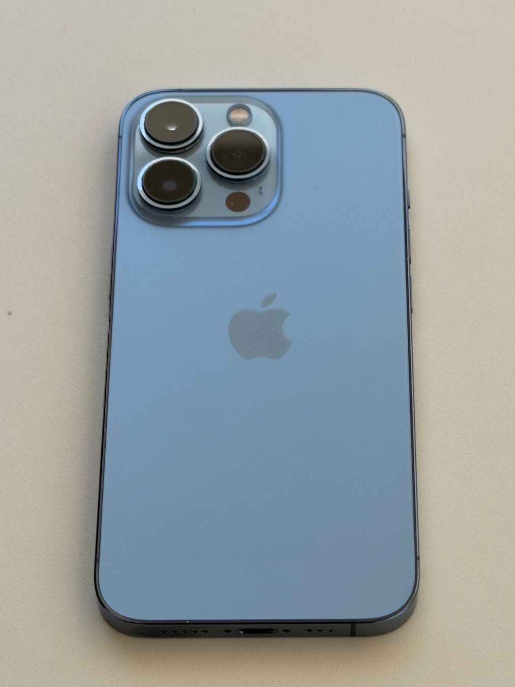 Apple Telefoni cellulari / Smartphones: iPhone 13 Pro, Sierra Blue, 128GB – Usato da Uitikon Waldegg venduto da Rosci01 1